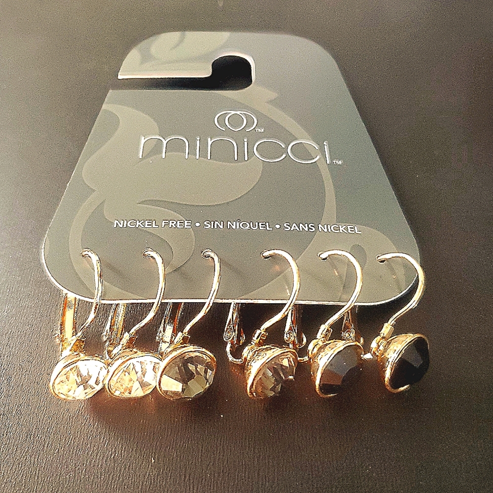 Minicci Women Earrings